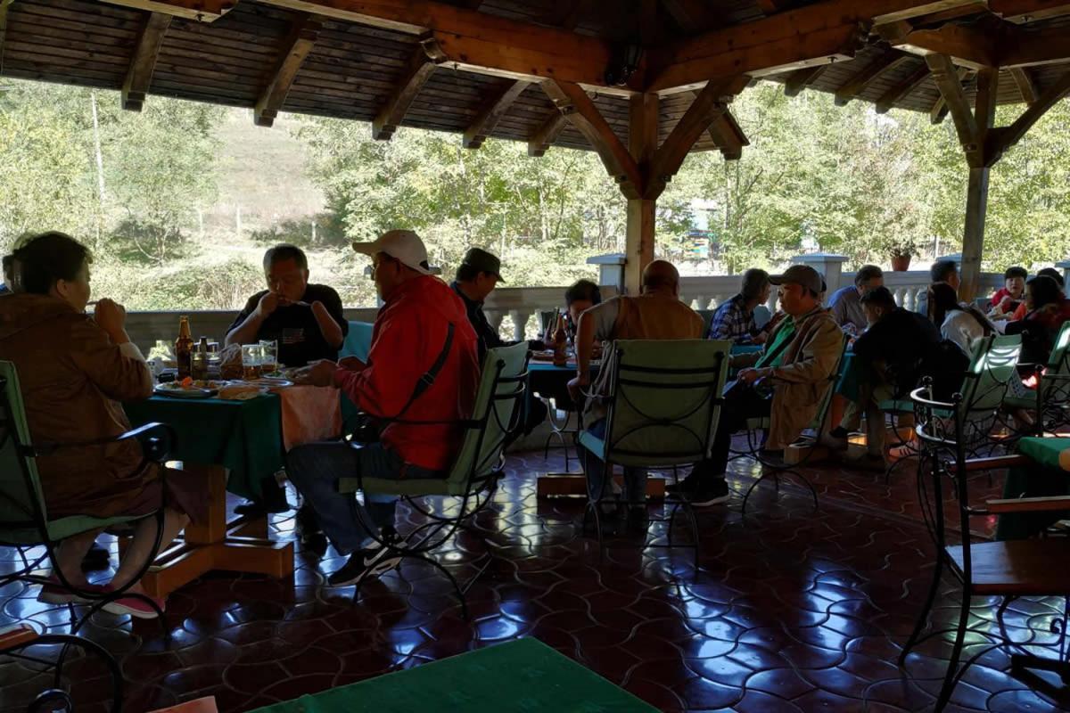 Hotel Restoran Filipovic Nova Varoš Zewnętrze zdjęcie